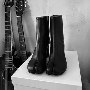 SOLD 📵Madison Margiela Tabi Boots Black